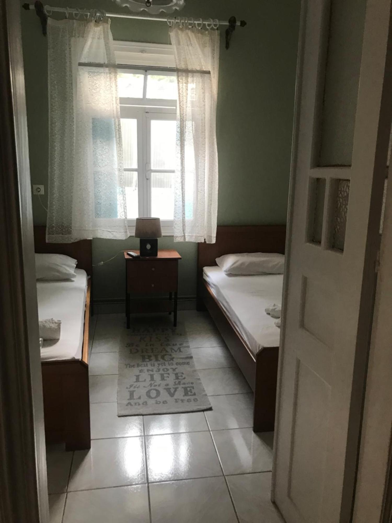 דירות פרבזה Giannoulis House 2 Vintage מראה חיצוני תמונה